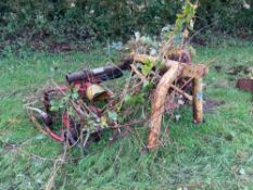 Hay Tedder, linkage mounted