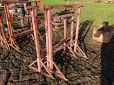3No steel trestles