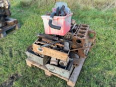 Quantity mixed tractor spares