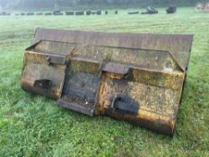 Multimate general purpose bucket with extensions with pin and cone attachments