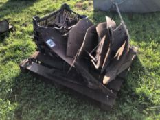 Quantity mixed plough spares
