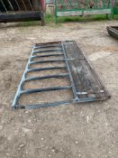Feed barrier