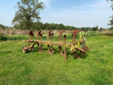 Dowdeswell 5 furrow reversible plough