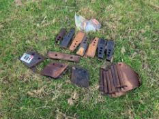 Qty of spares for paraplow