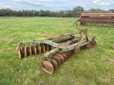 10 ft discs can be mounted or trailed