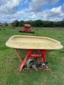 Vicon 802 fertiliser spreader