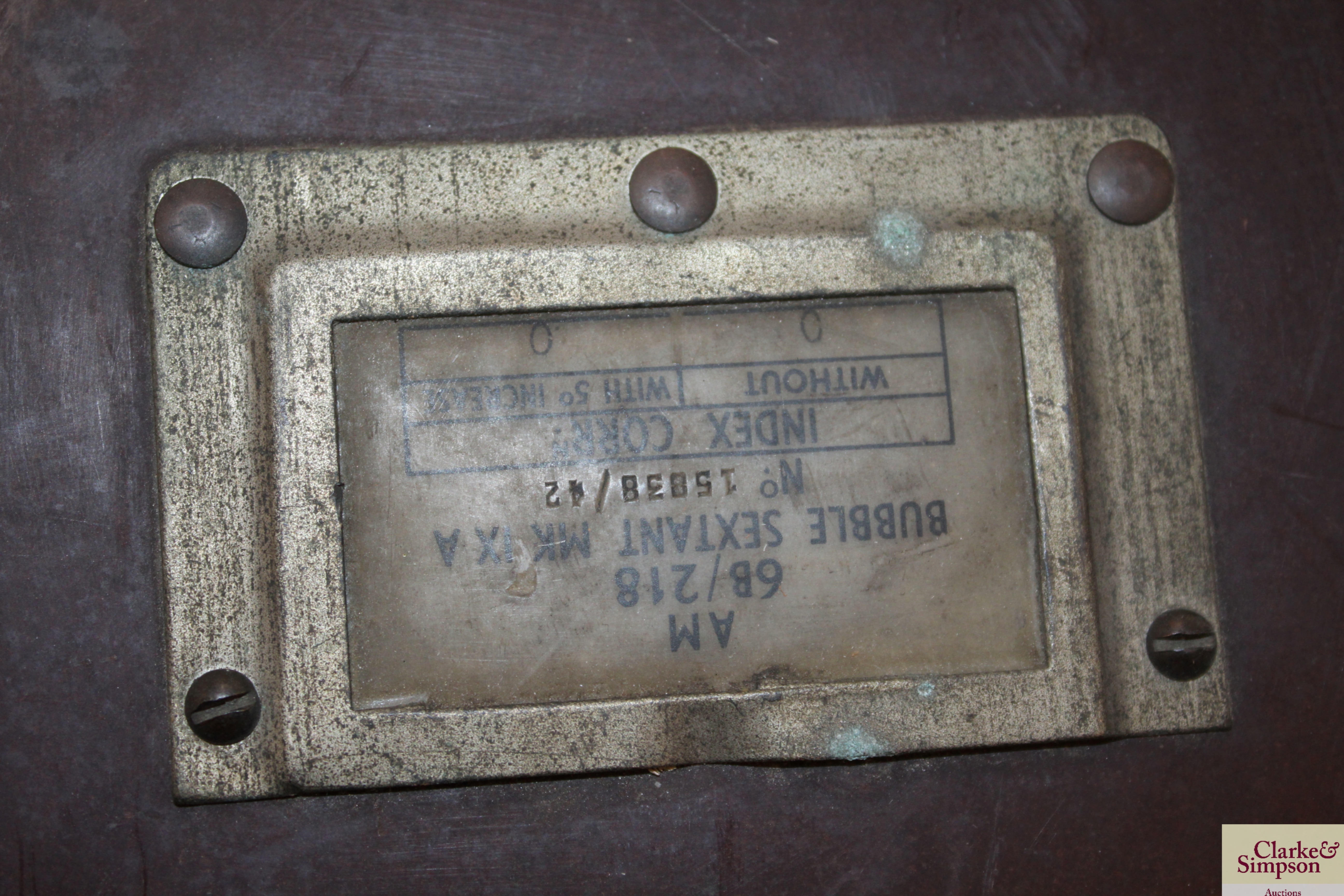 A WWII era A.M. bubble sextant MkIXA dated 1943 wi - Image 2 of 6