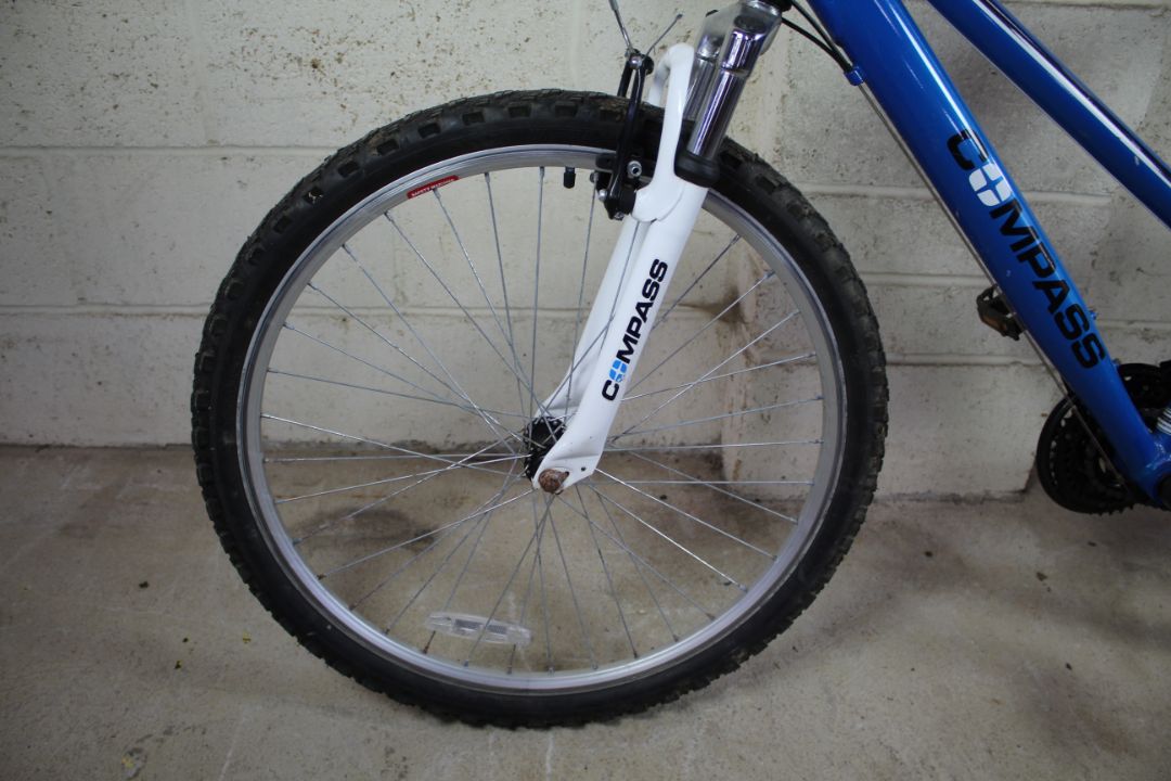 A Compass Latitude ladies 26" mountain bike with z - Image 21 of 27