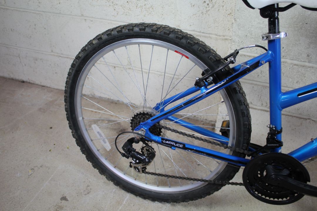 A Compass Latitude ladies 26" mountain bike with z - Image 13 of 27