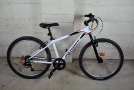 A Rockrider ST100 Sport Trail Decathlon 24
