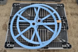 2x large diameter gate valve wheels.