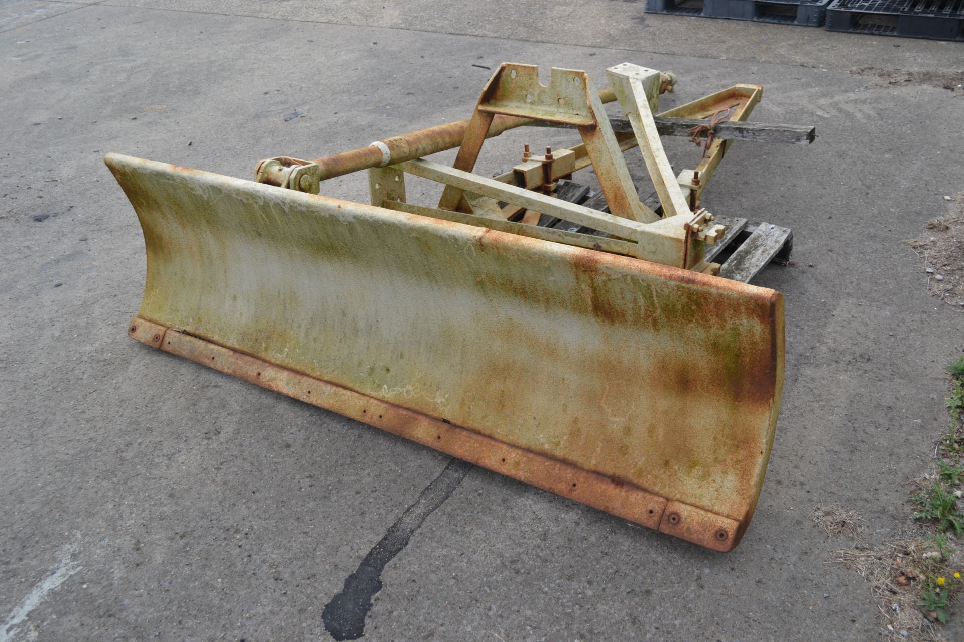 Leeford Muledozer. To fit Fordson E27N. Purchased new by the Vendor's father. - Image 5 of 9