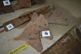 5x Ferguson plough points.