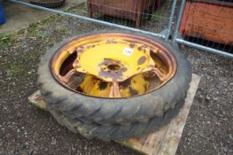 Pair of 6.00-36 Rowcrop wheels and tyres to fit Fe