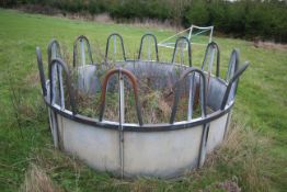 Tombstone ring feeder. Included by kind permission. V