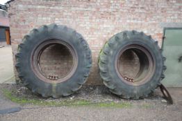 2x Stocks 20.8R42 dual wheels and tyres. With clam