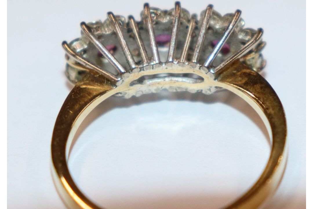 An 18ct gold diamond and ruby set ring - Image 6 of 8