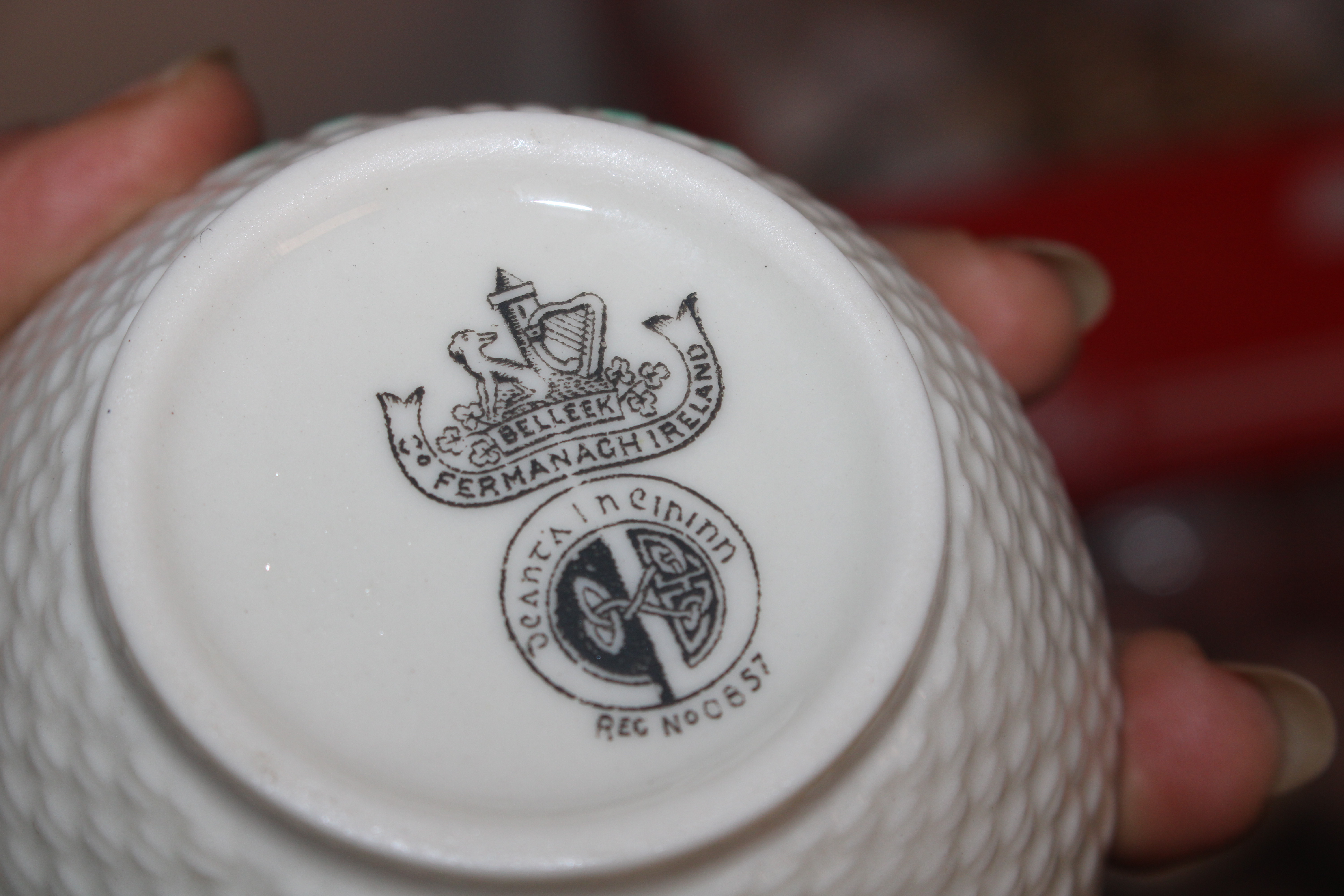 A collection of Belleek basket ware "Shamrock" din - Image 7 of 8