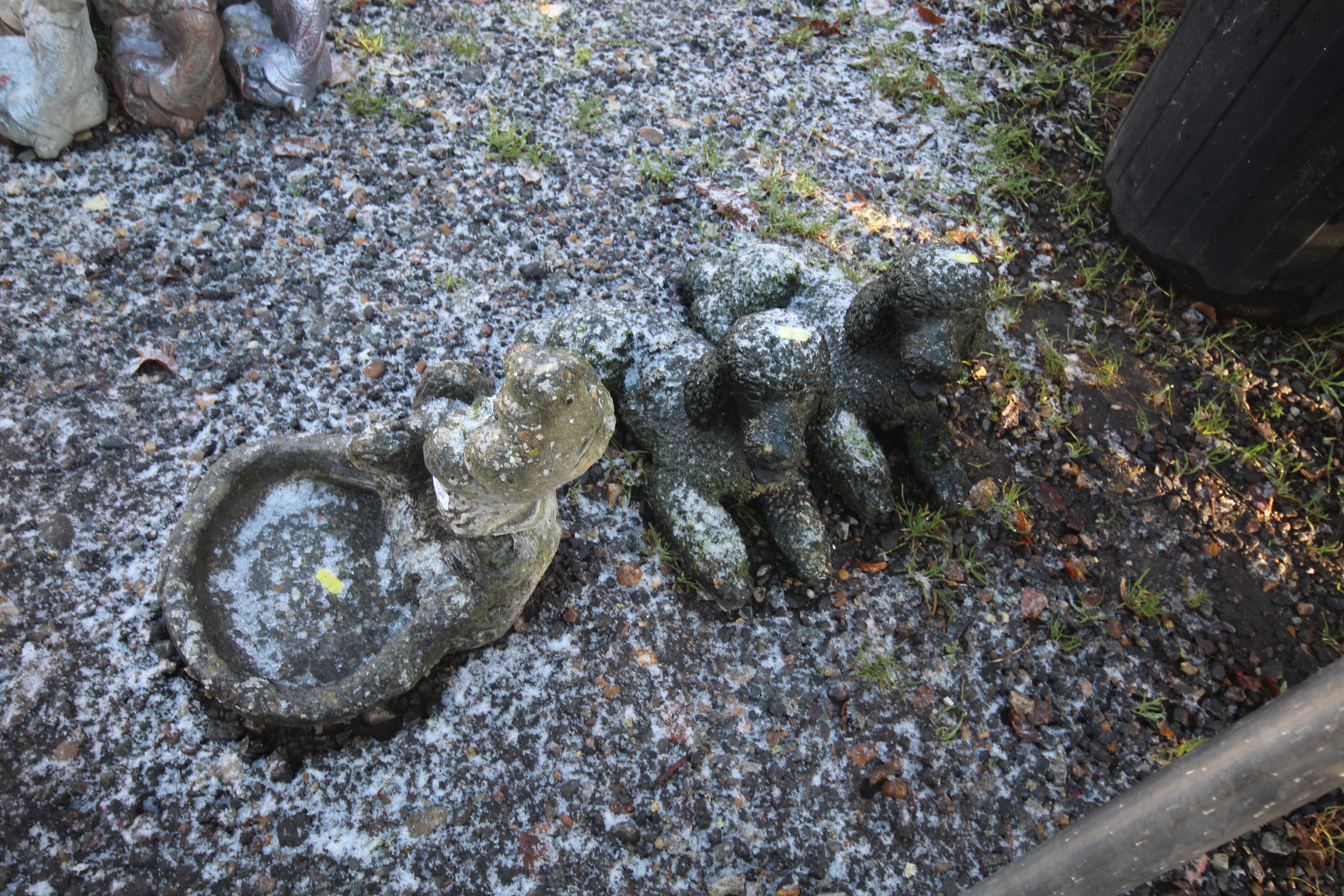 A pair of poodle garden ornaments and an ornament - Image 2 of 2