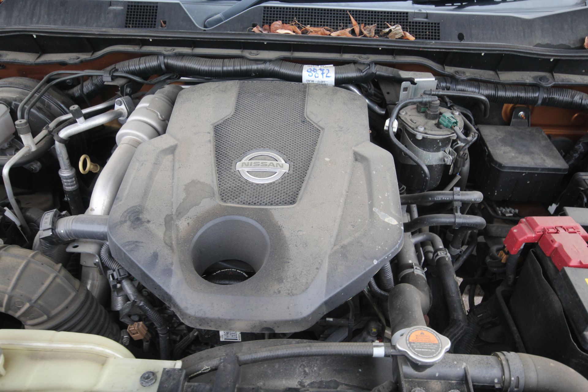 Nissan Navara NP300 manual double-cab pick-up. Registration YC16 XSY. Date of first registration - Image 76 of 80