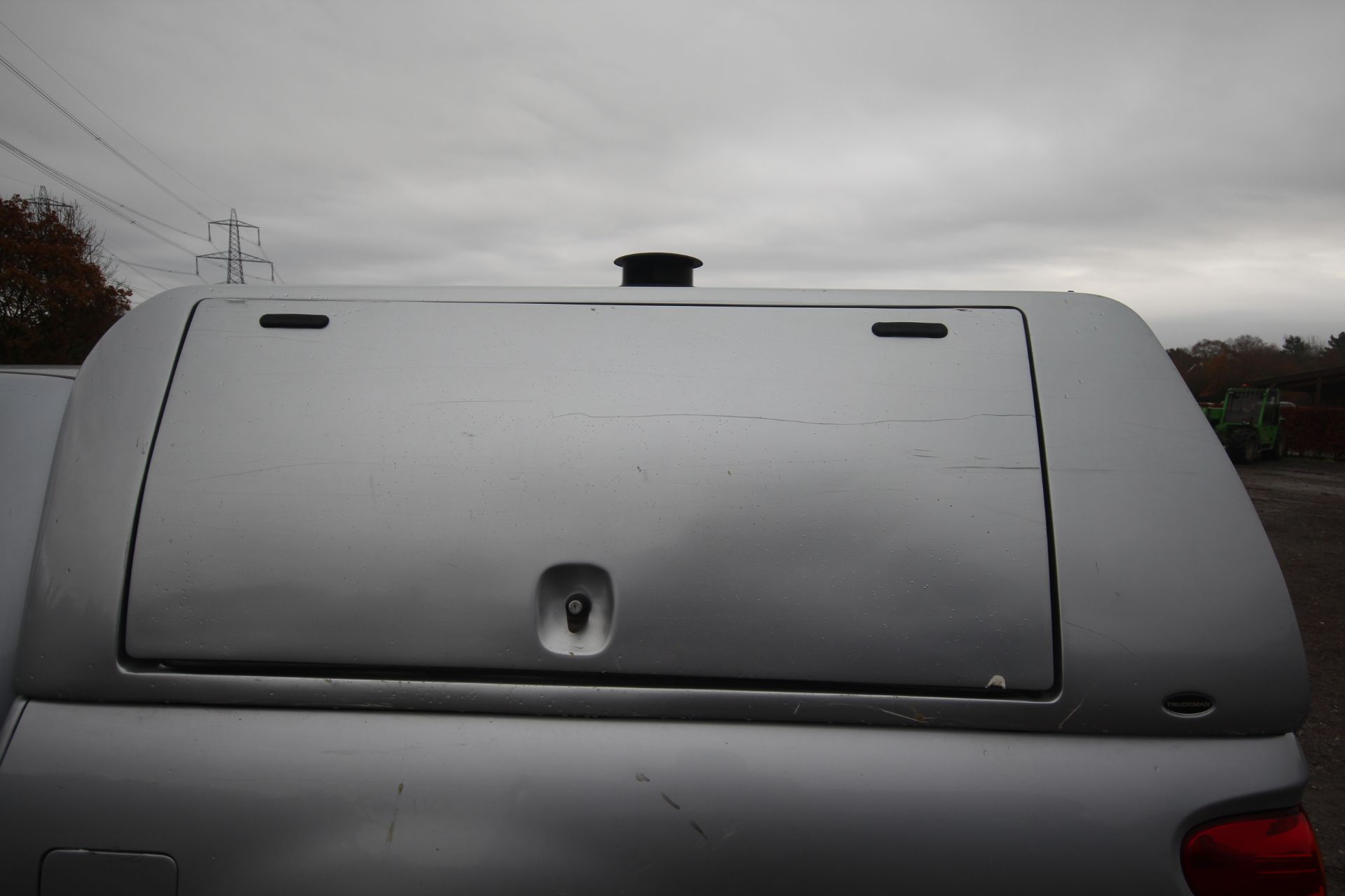 Mitsubishi L200 manual king-cab pick-up. Registration WN16 FMU. Date of first registration 14/03/ - Image 37 of 86