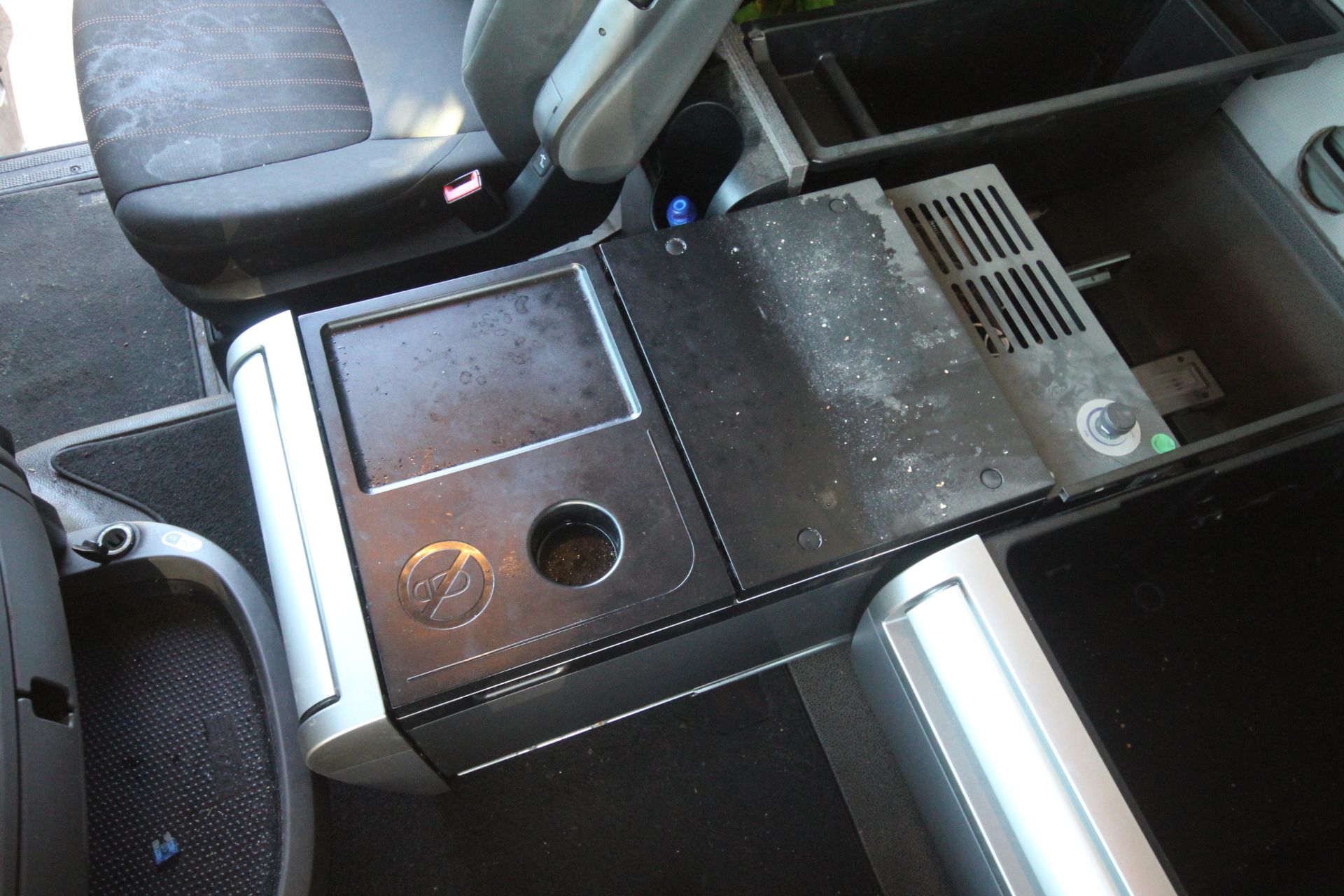 DAF XF 480 FTG 6X2 Euro 6D auto mid-lift and steer 44T unit. Registration P77 MGL. Date of first - Image 104 of 120