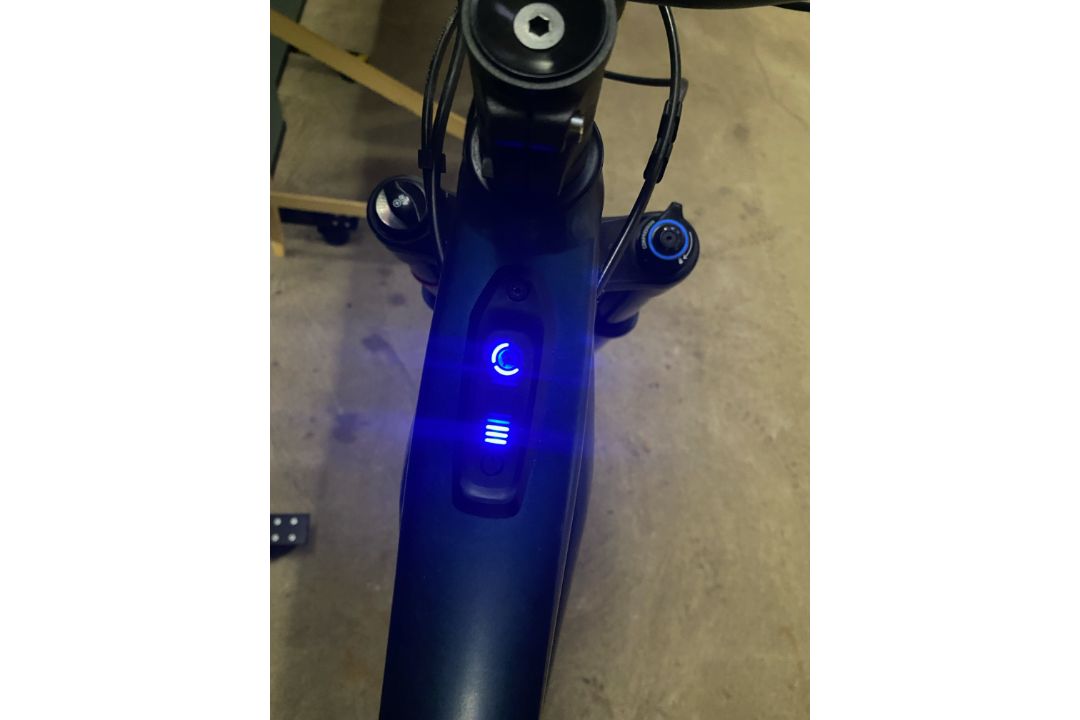 2019 Specialized Levo e-bike. Size medium with 29in Roval Traverse wheels, Sram Level T disc brakes, - Image 32 of 32