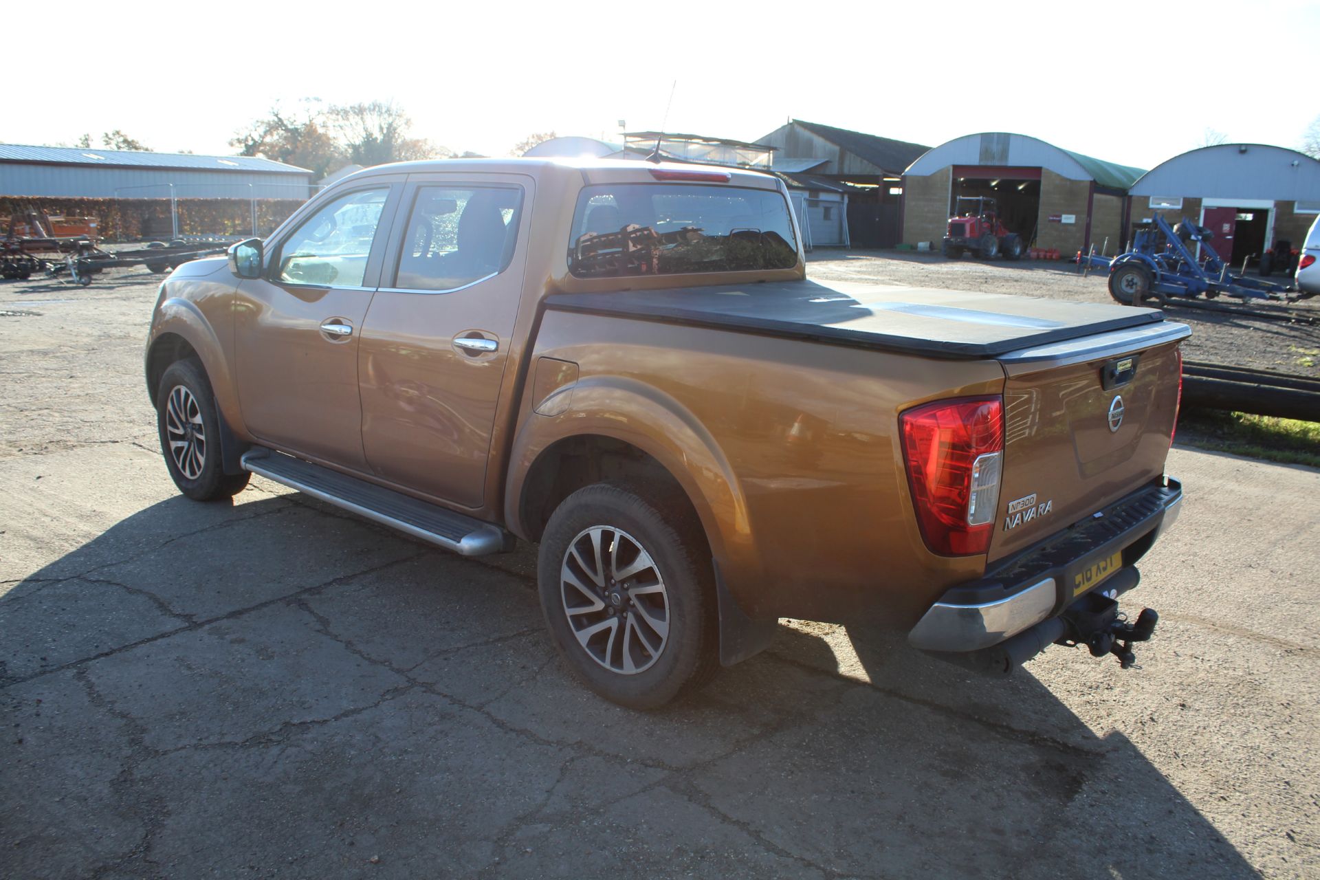 Nissan Navara NP300 manual double-cab pick-up. Registration YC16 XSY. Date of first registration - Image 4 of 80