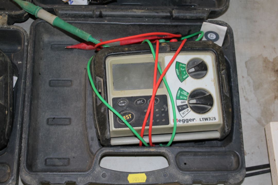 Various electrical test equipment including 2x Meggers, volt meter etc. V CAMPSEA ASHE - Image 5 of 5