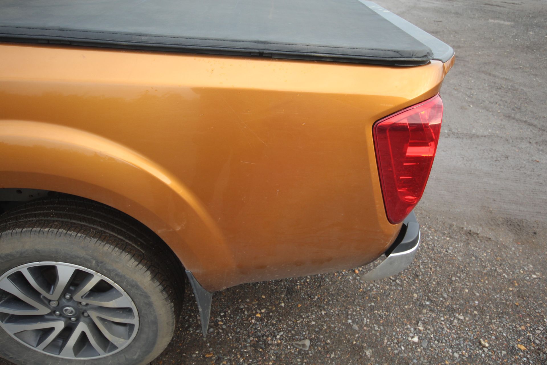 Nissan Navara NP300 manual double-cab pick-up. Registration YC16 XSY. Date of first registration - Image 22 of 80