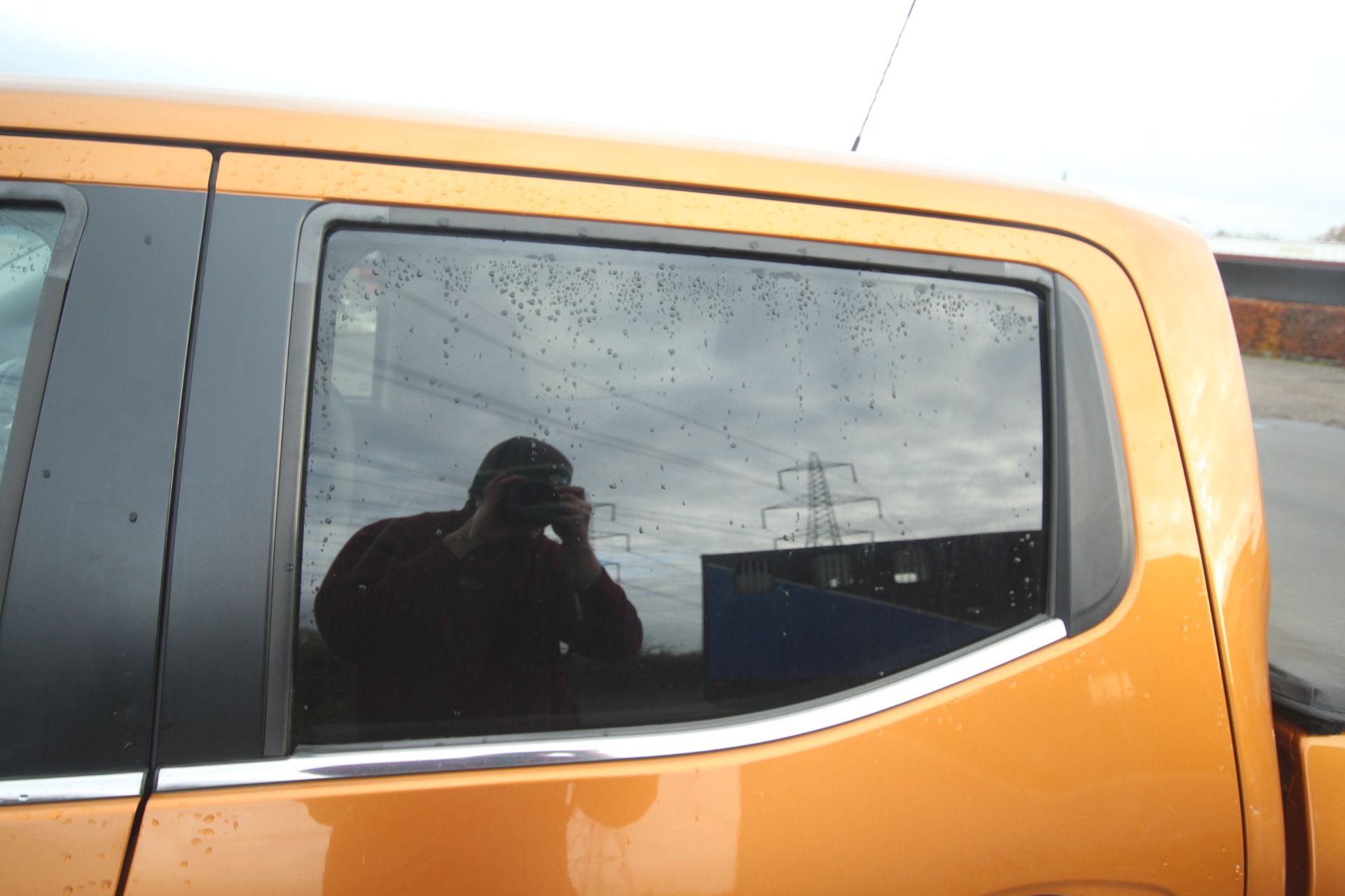 Nissan Navara NP300 manual double-cab pick-up. Registration YC16 XSY. Date of first registration - Image 15 of 80