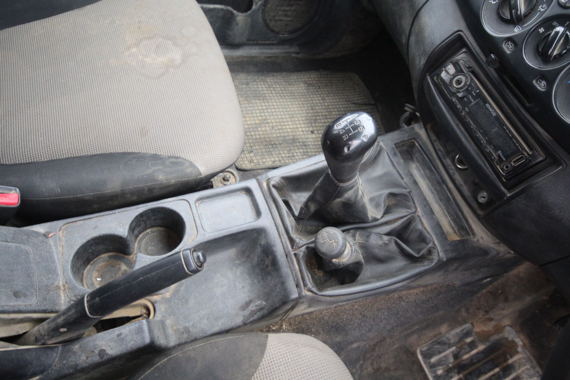 Mitsubishi L200 manual king-cab pick-up. Registration WN16 FMU. Date of first registration 14/03/ - Image 79 of 86
