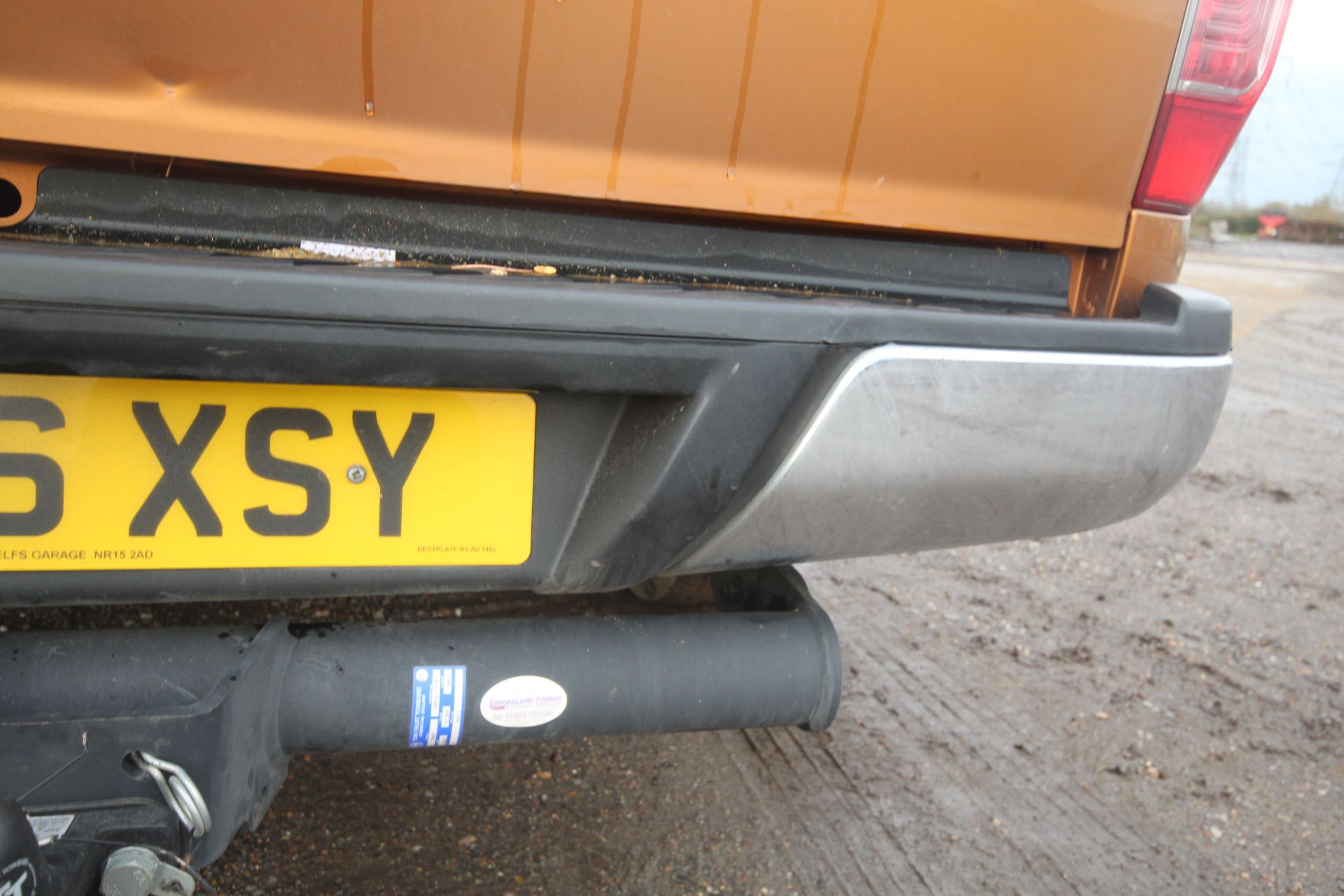 Nissan Navara NP300 manual double-cab pick-up. Registration YC16 XSY. Date of first registration - Image 28 of 80