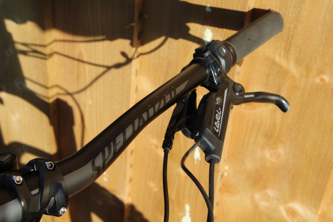 2019 Specialized Levo e-bike. Size medium with 29in Roval Traverse wheels, Sram Level T disc brakes, - Image 6 of 32
