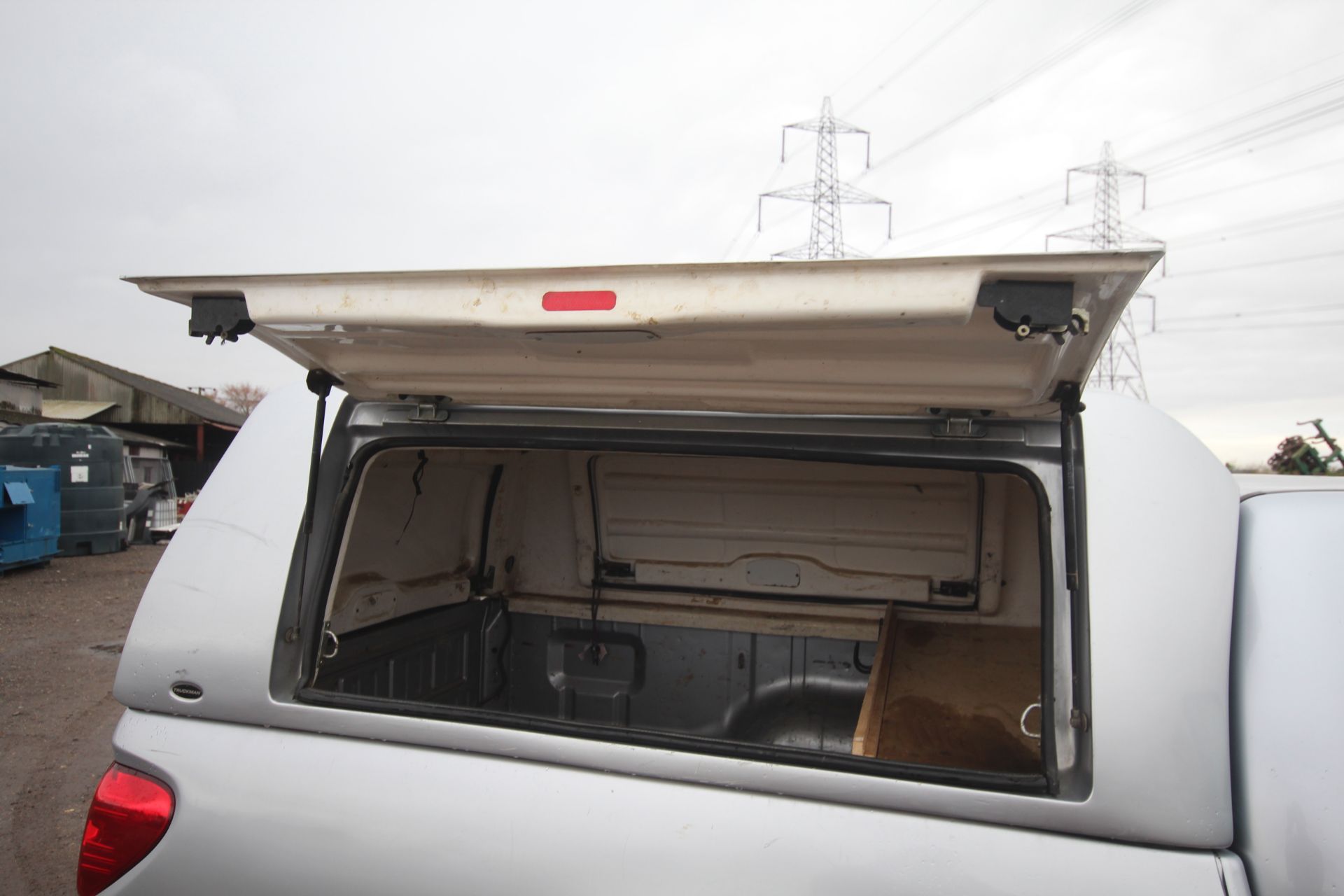 Mitsubishi L200 manual king-cab pick-up. Registration WN16 FMU. Date of first registration 14/03/ - Image 46 of 86