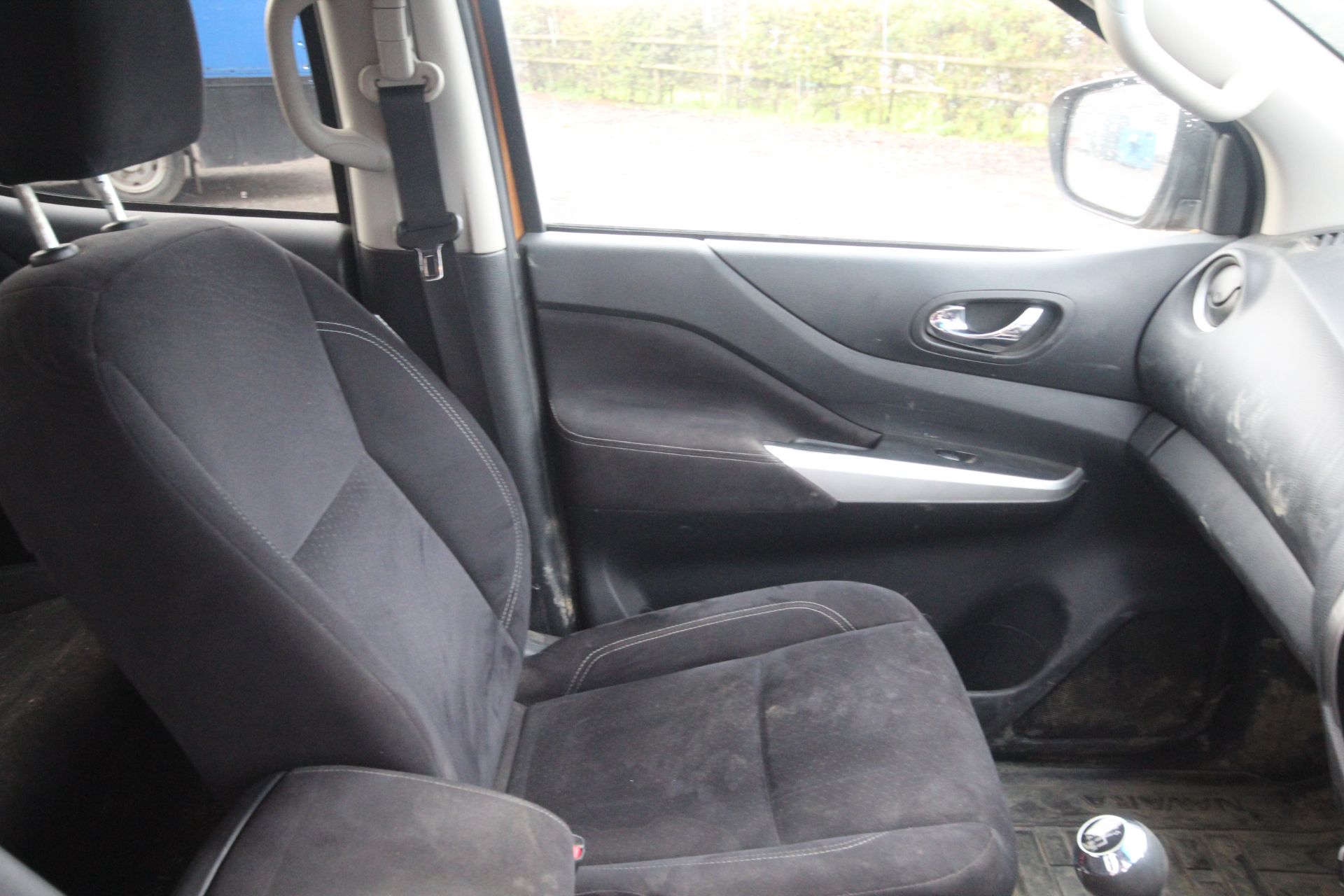 Nissan Navara NP300 manual double-cab pick-up. Registration YC16 XSY. Date of first registration - Image 70 of 80