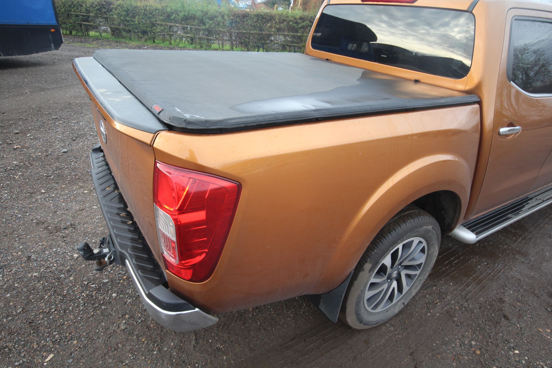 Nissan Navara NP300 manual double-cab pick-up. Registration YC16 XSY. Date of first registration - Image 35 of 80