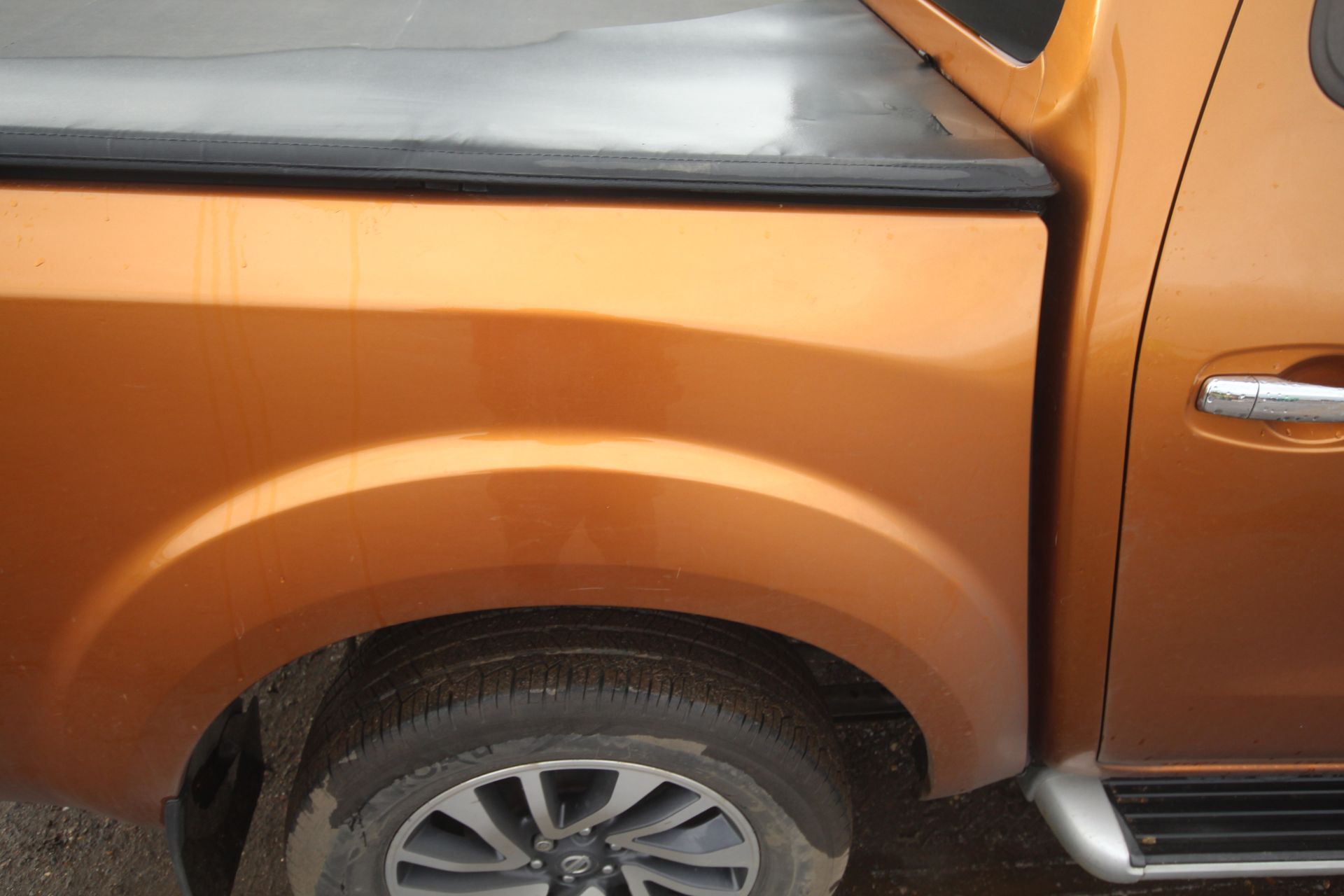 Nissan Navara NP300 manual double-cab pick-up. Registration YC16 XSY. Date of first registration - Image 40 of 80