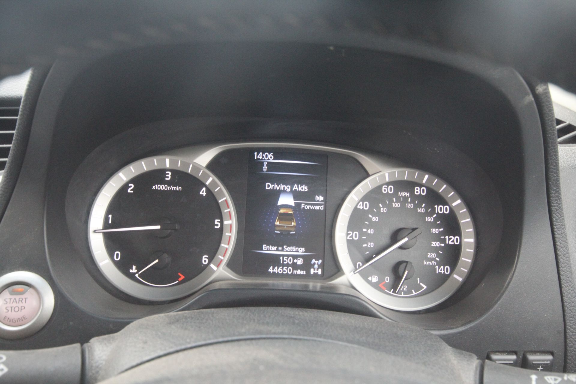 Nissan Navara NP300 manual double-cab pick-up. Registration YC16 XSY. Date of first registration - Image 79 of 80