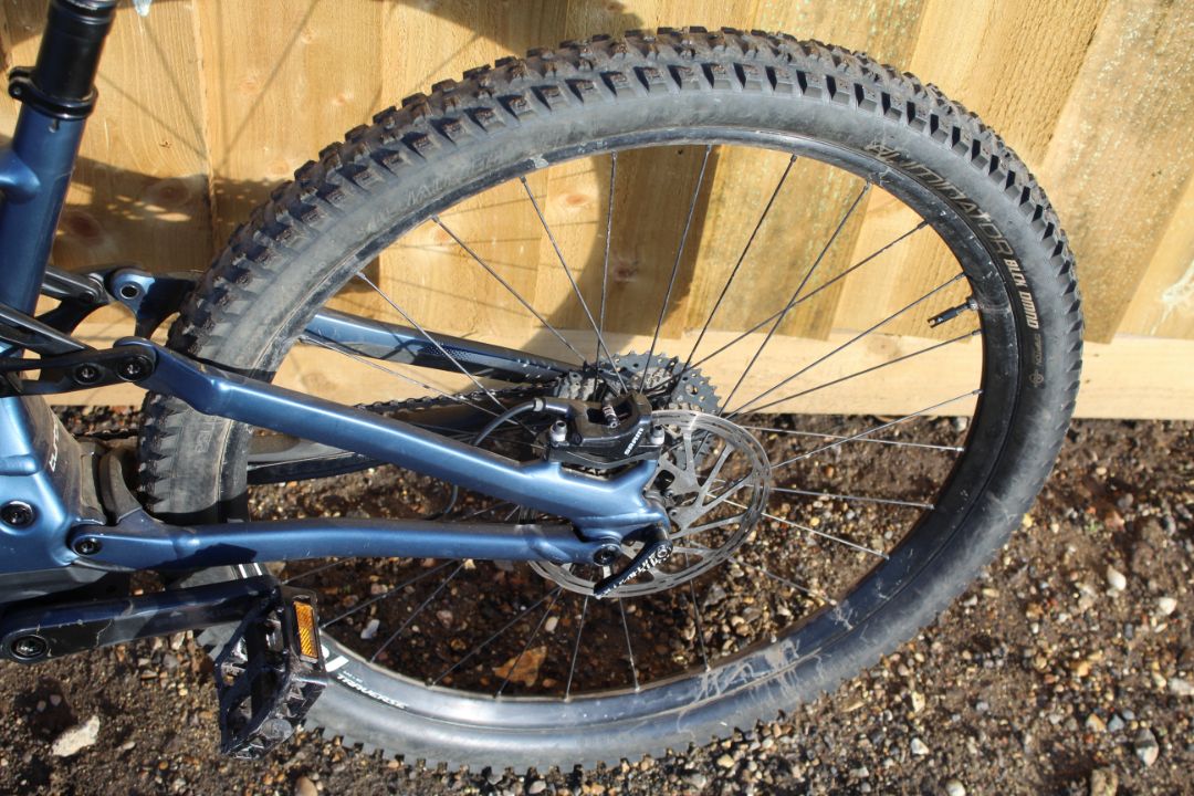 2019 Specialized Levo e-bike. Size medium with 29in Roval Traverse wheels, Sram Level T disc brakes, - Image 25 of 32