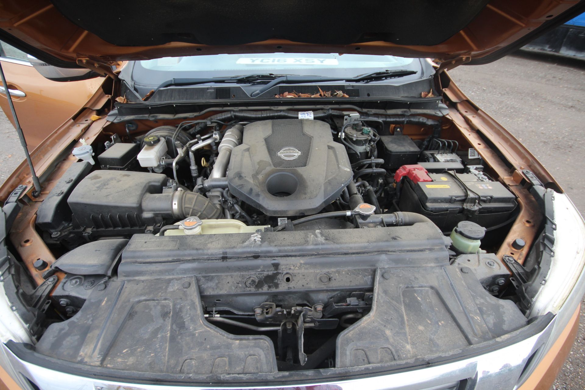 Nissan Navara NP300 manual double-cab pick-up. Registration YC16 XSY. Date of first registration - Image 74 of 80