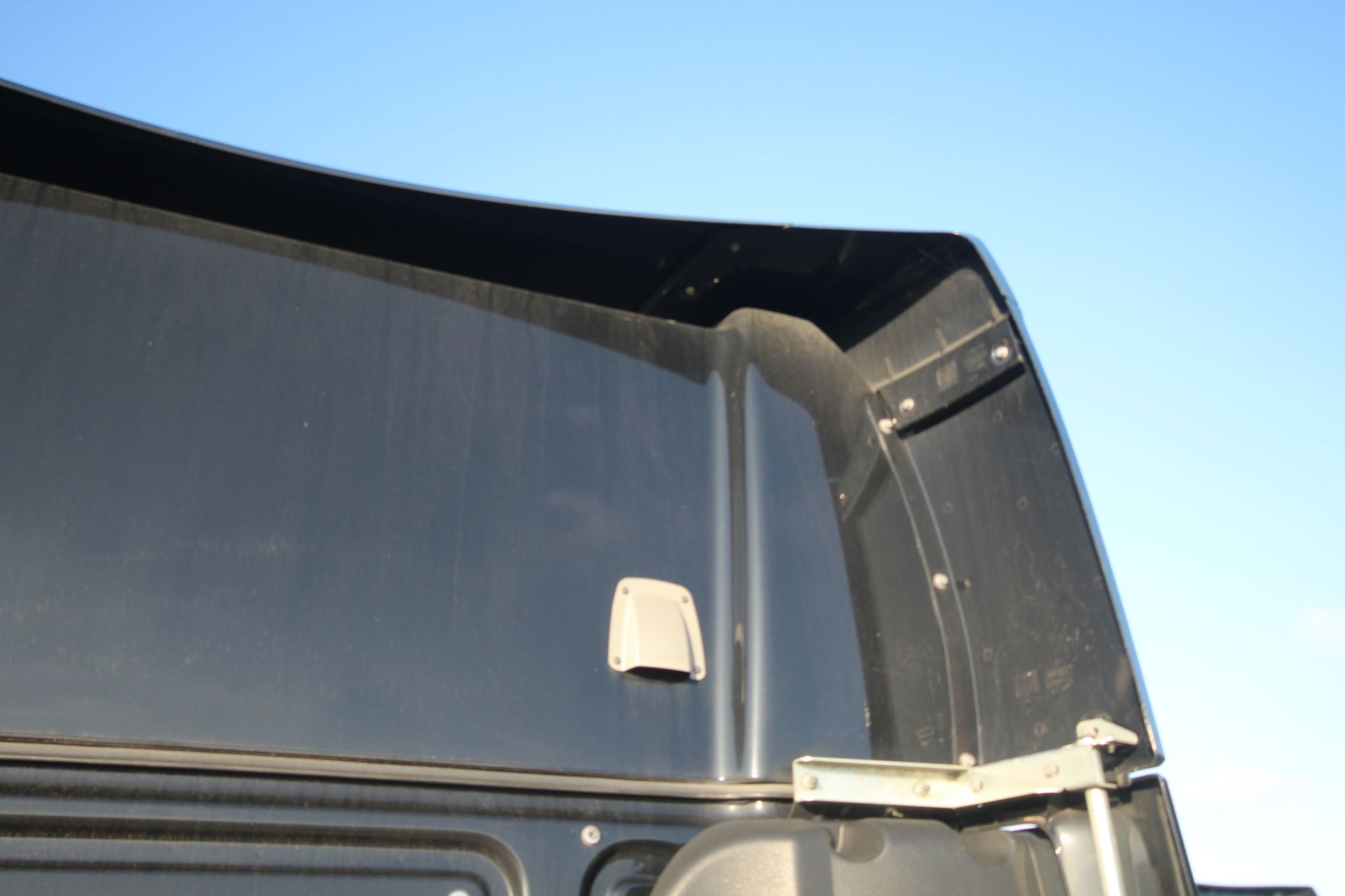 DAF XF 480 FTG 6X2 Euro 6D auto mid-lift and steer 44T unit. Registration P77 MGL. Date of first - Image 59 of 120