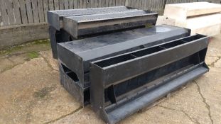 Qty Plastic pig feed troughs