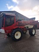1999 Bateman Hi-Lo RB16 Self propelled sprayer, 24m boom, 2500L tank and clean water tank 8,