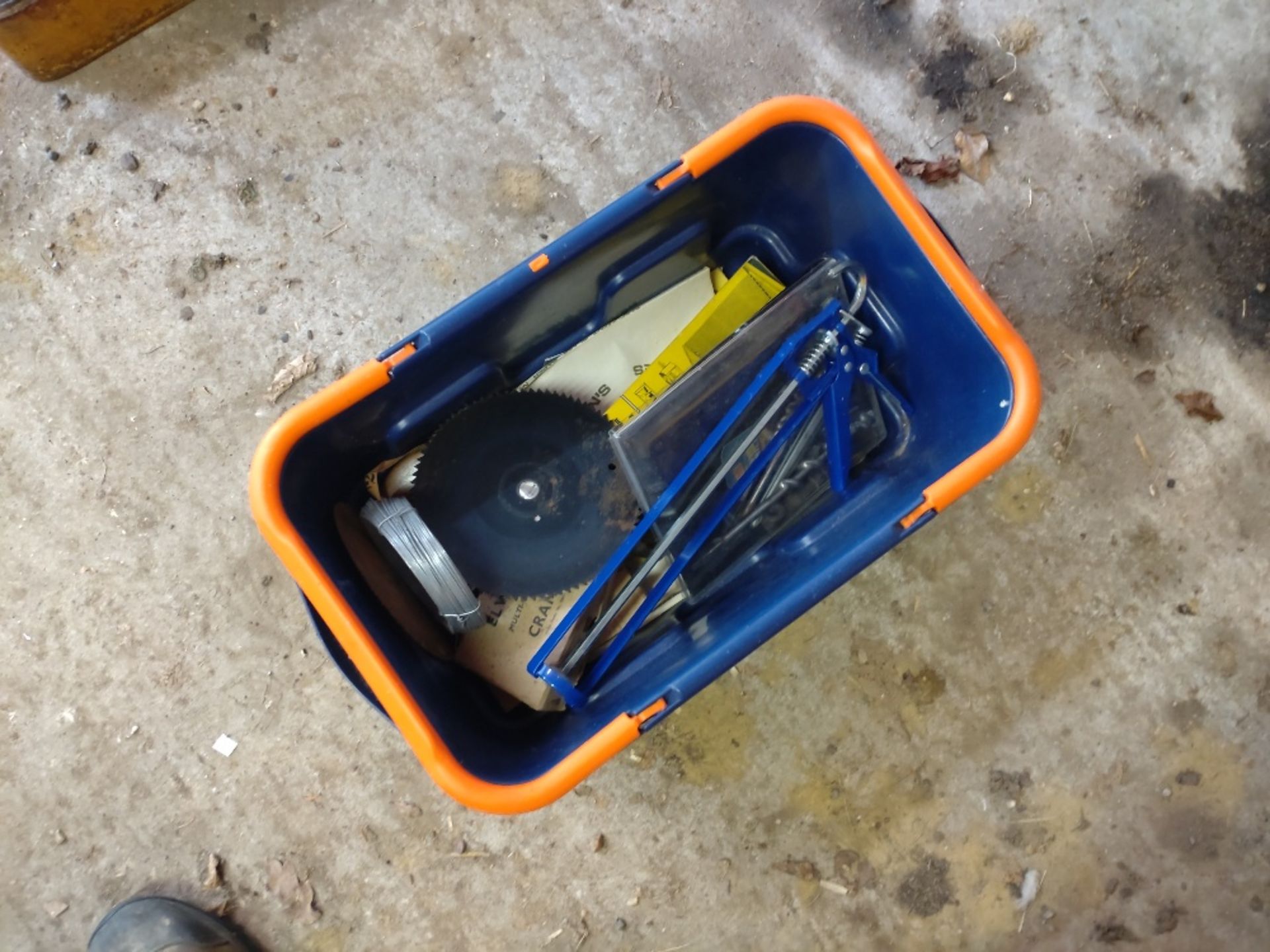 Qty misc tools,