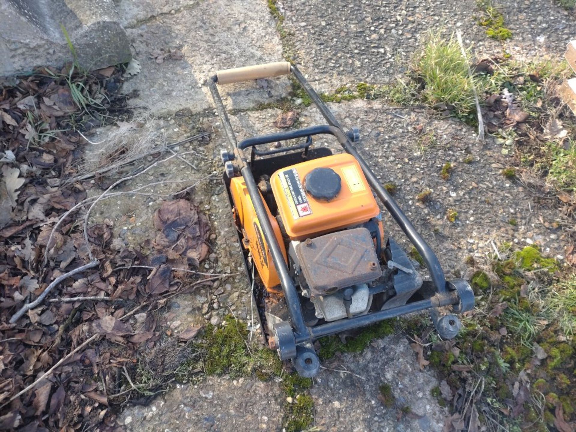 Wacker plate