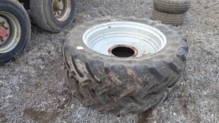 Pr JCB Fastrac wheels and tyres 5 stud centres