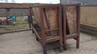 2 x Beef Feeders