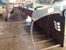 2014 JCB Muck grab pin and cone brackets