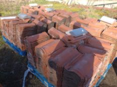 Approx 500 x Red tiles